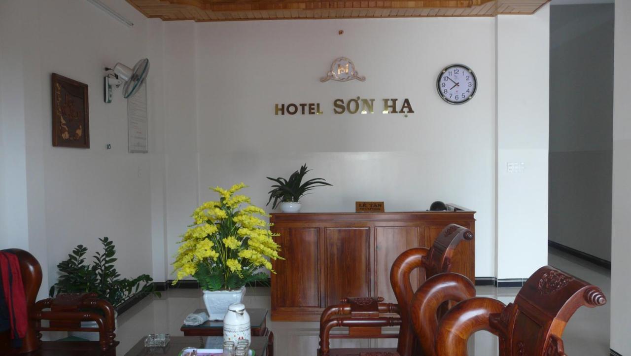 Khach San Son Ha Hotel Kon Tum Exterior photo