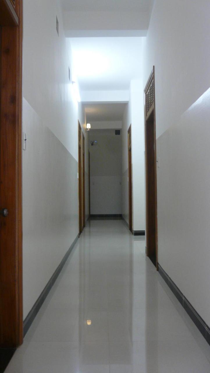 Khach San Son Ha Hotel Kon Tum Exterior photo